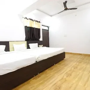 Taj 3 Start Hotel Agra (Uttar Pradesh)